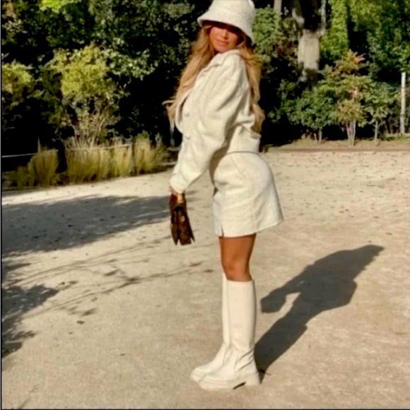 Zara NWT cream nude rubberized knee high round toe low lug sole boots - size 39 - Picture 4 of 9